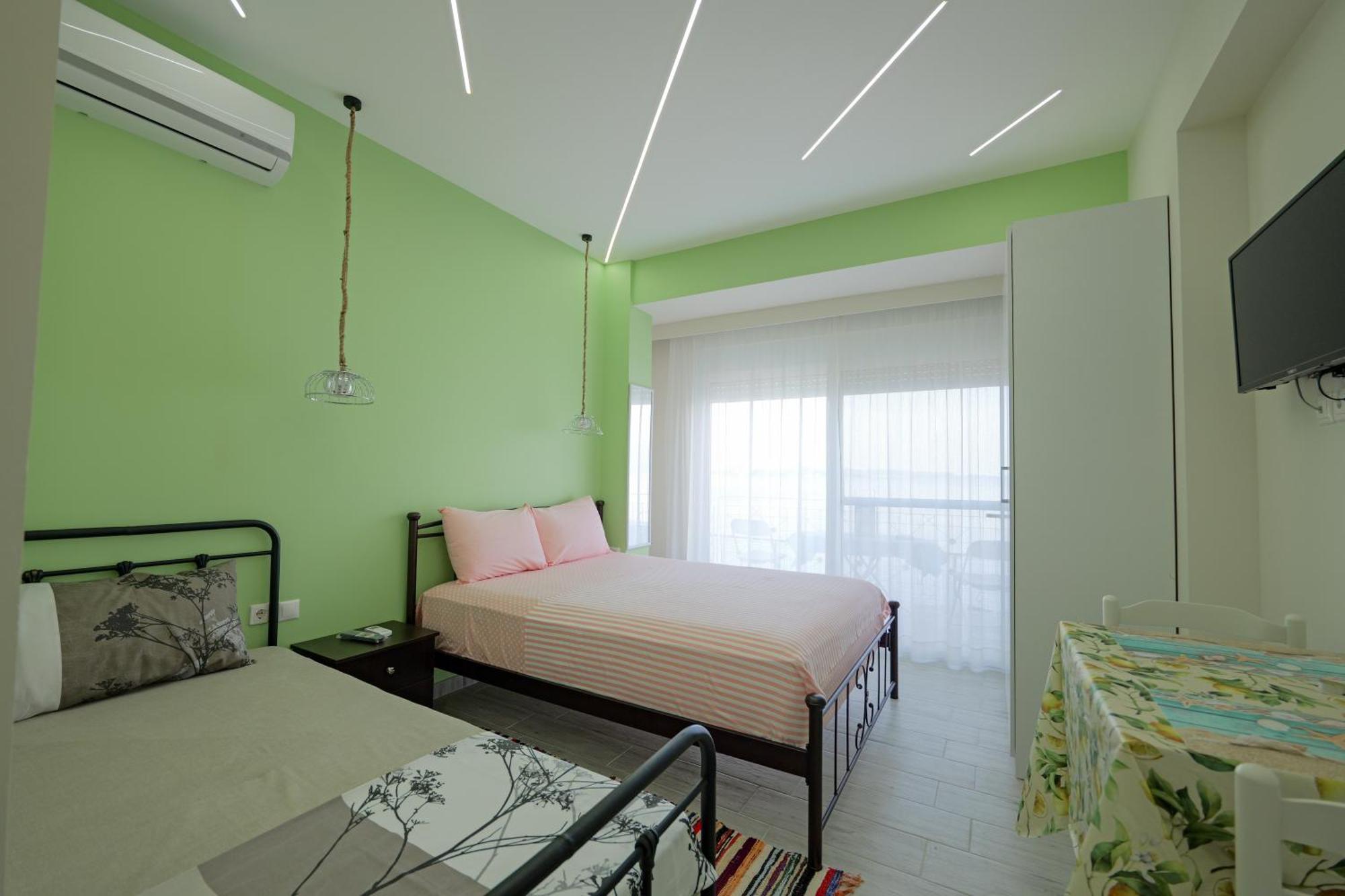 Vila Shakaj Sarandë Exteriör bild